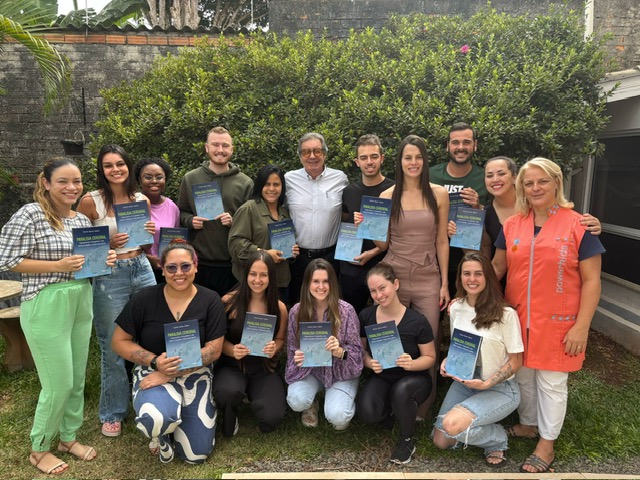 Aula Online Conceito Bobath: dos reflexos aos sistemas - igual ou diferente